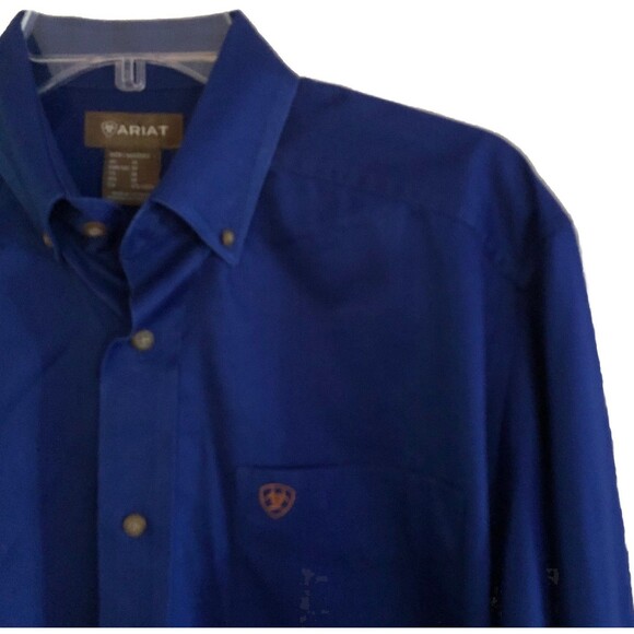Ariat Solid Twill Classic Fit Button Down Shirt Mens Sz M Ultramarine Blue New - Picture 6 of 16